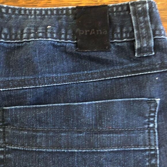 Prana Medium Wash Slim Fit Men’s Jeans - Picture 5 of 13